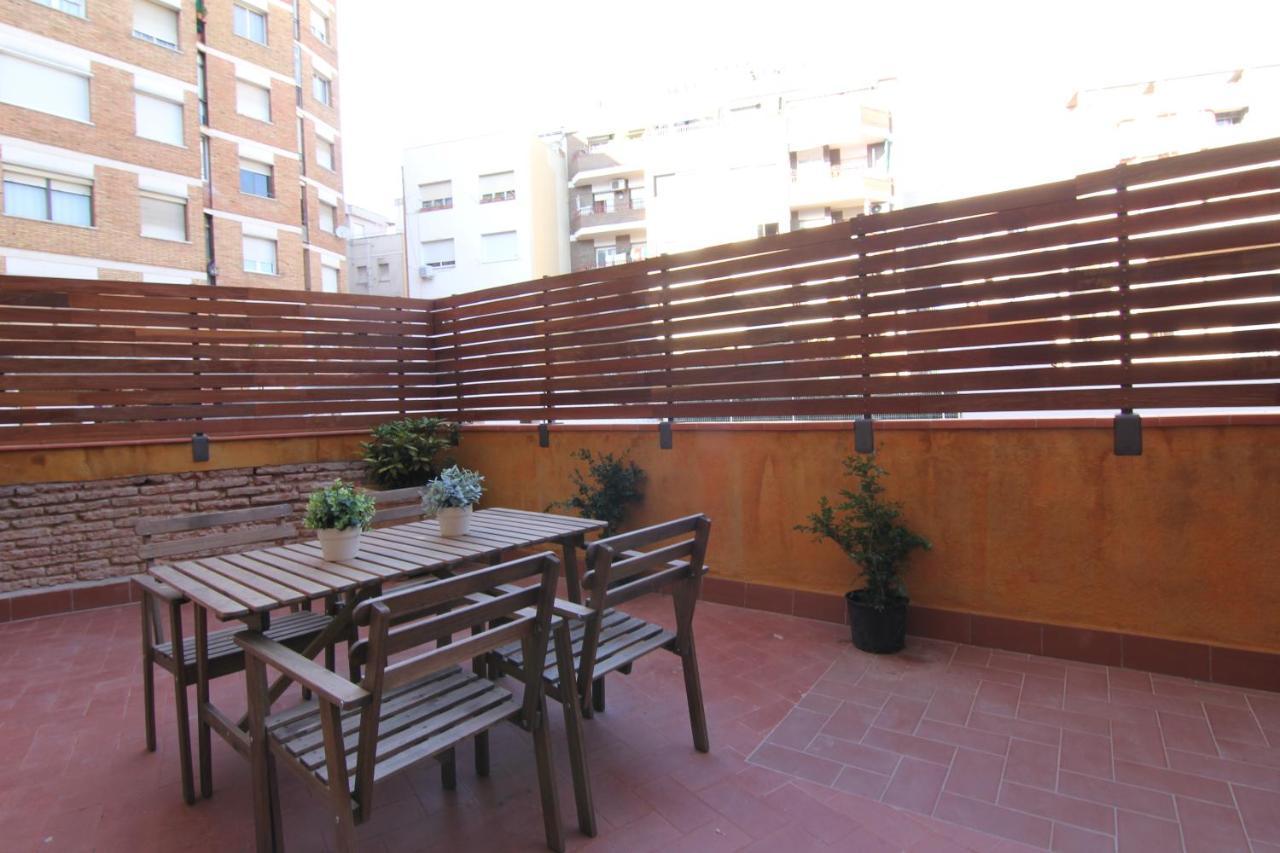 Felip - Spacious And Quiet Apartments Барселона Екстериор снимка