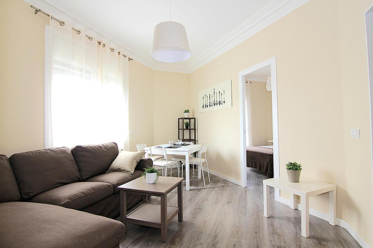 Felip - Spacious And Quiet Apartments Барселона Екстериор снимка