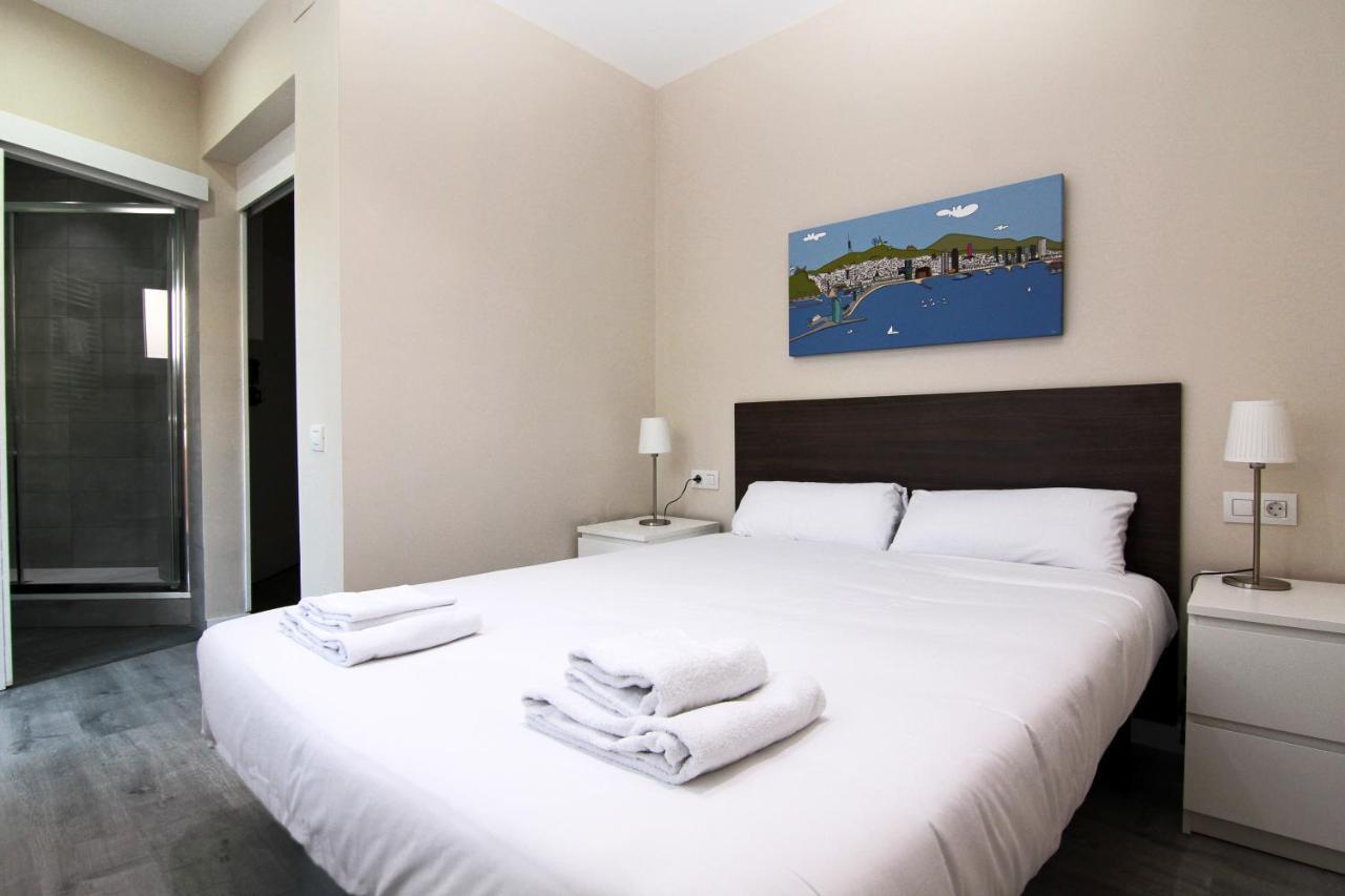 Felip - Spacious And Quiet Apartments Барселона Екстериор снимка