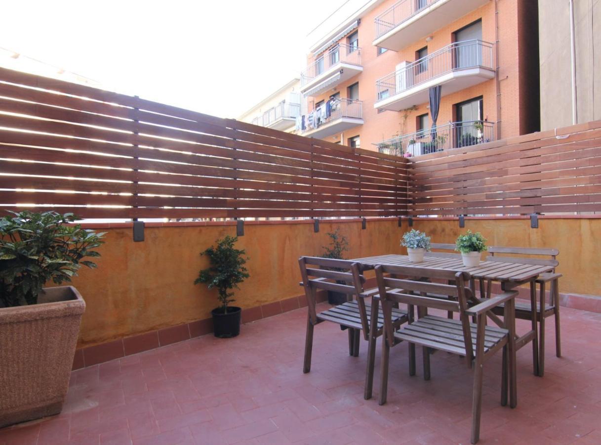 Felip - Spacious And Quiet Apartments Барселона Екстериор снимка